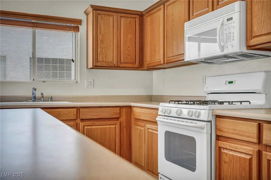 1604 Lazy Hill Ranch, North Las Vegas, NV 89081