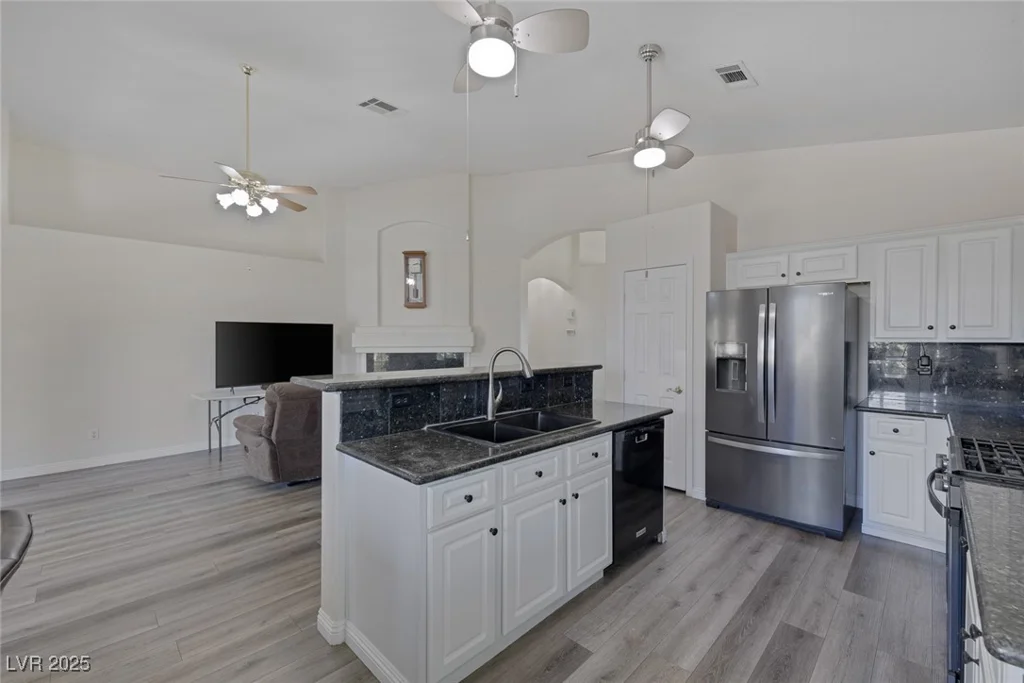 2528 Huber Heights, Las Vegas, NV 89128