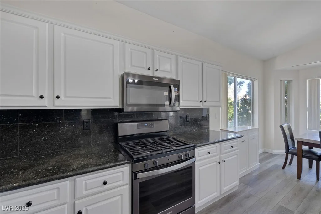 2528 Huber Heights, Las Vegas, NV 89128
