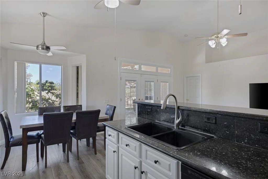 2528 Huber Heights, Las Vegas, NV 89128