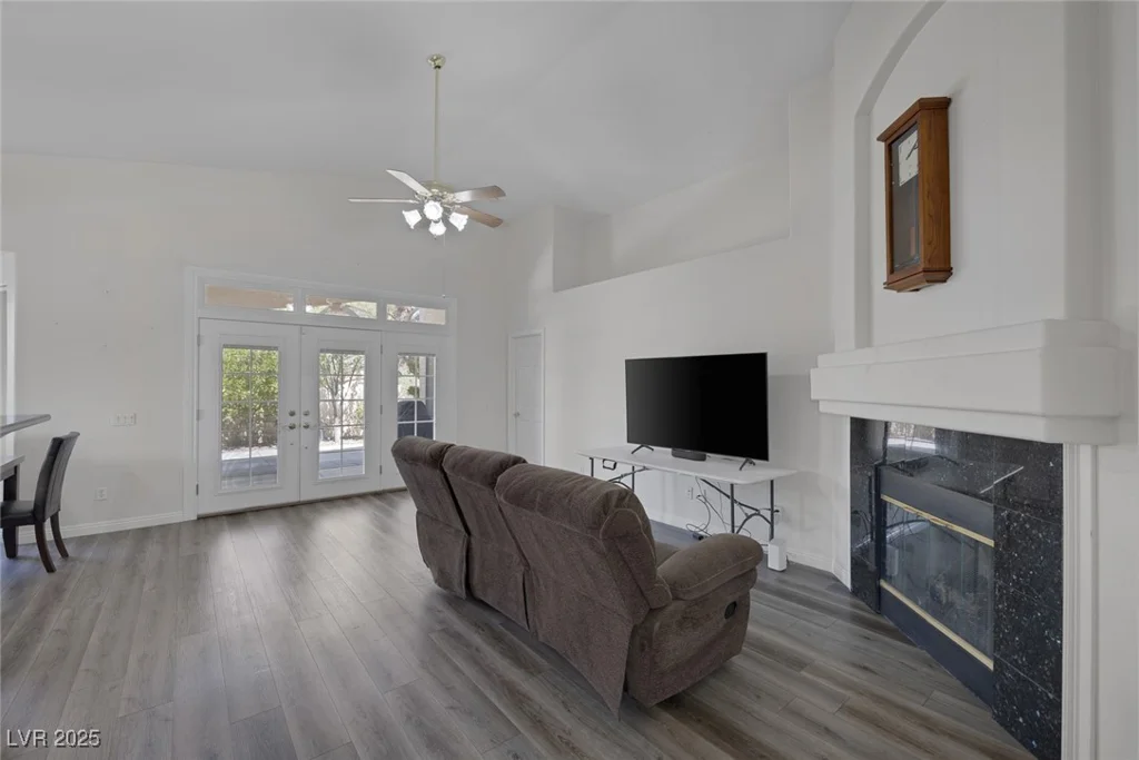 2528 Huber Heights, Las Vegas, NV 89128