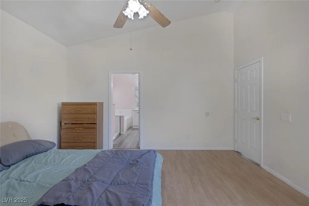 2528 Huber Heights, Las Vegas, NV 89128