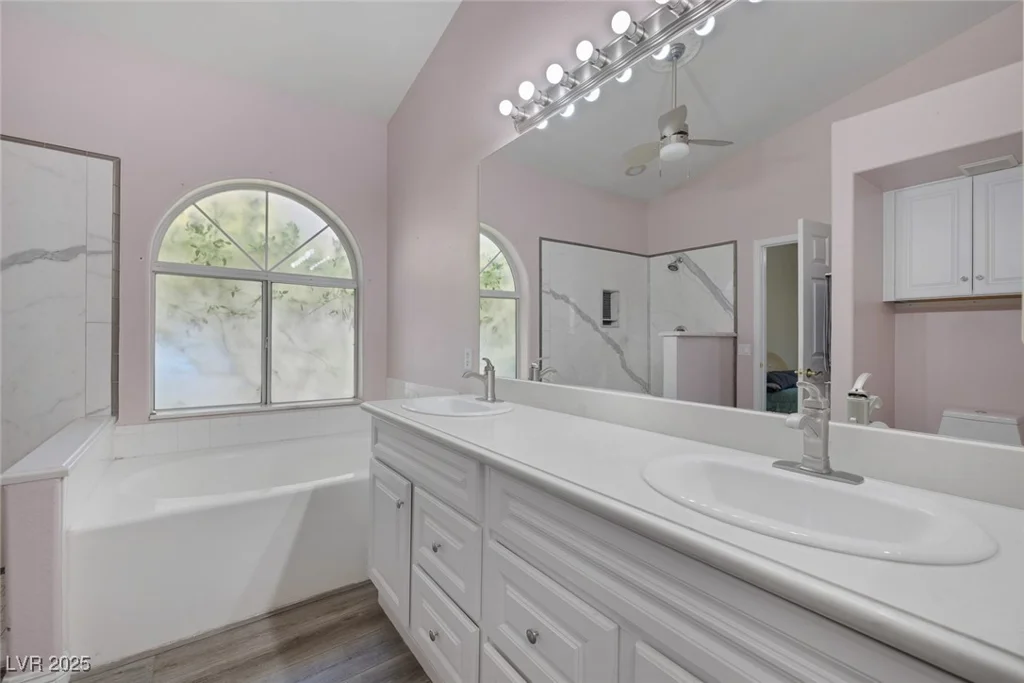 2528 Huber Heights, Las Vegas, NV 89128