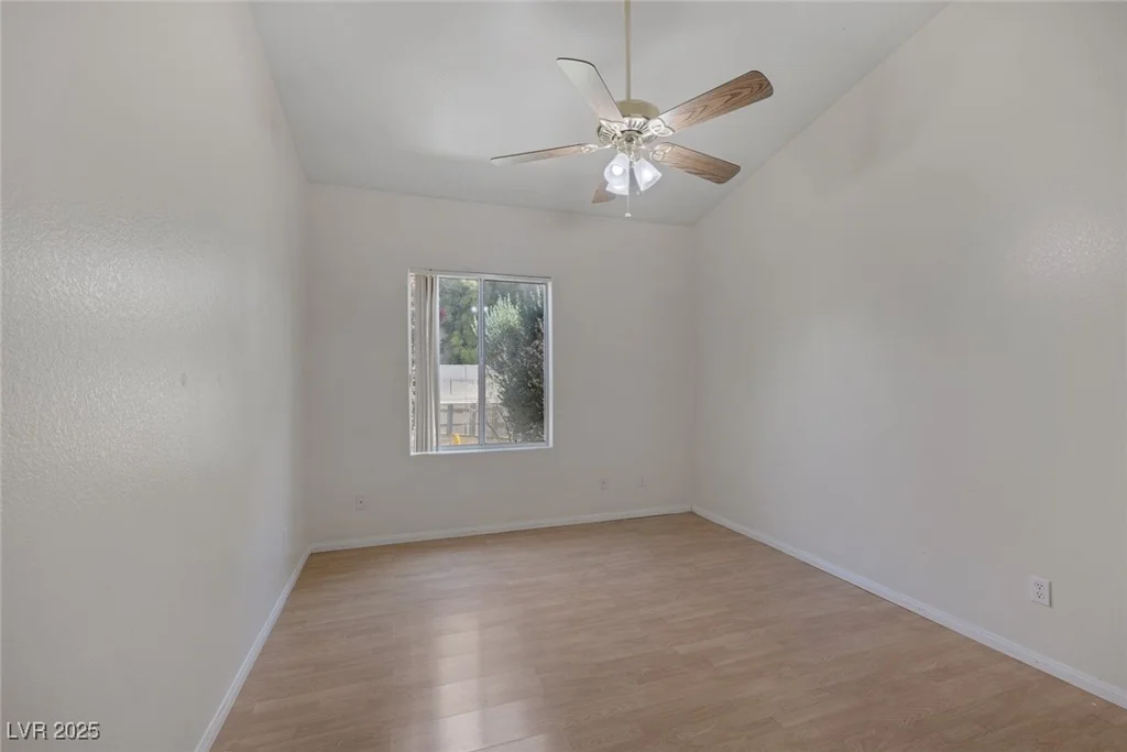 2528 Huber Heights, Las Vegas, NV 89128