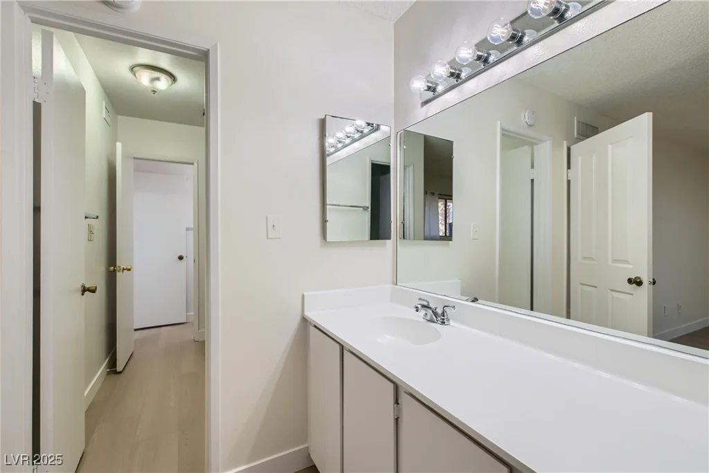 4683 Monterey, Las Vegas, NV 89169