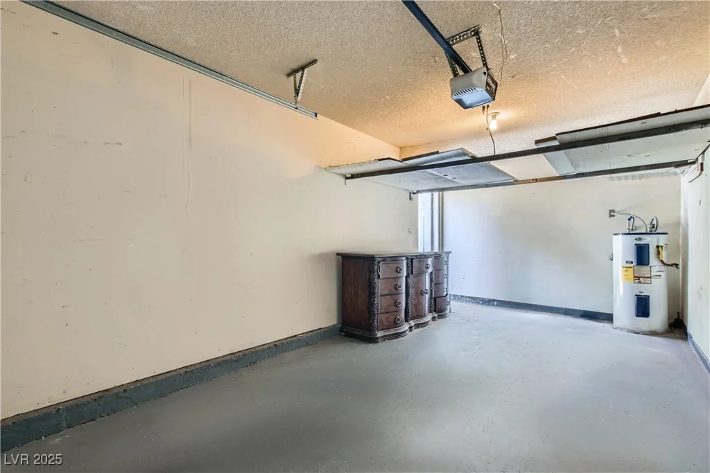 4683 Monterey, Las Vegas, NV 89169
