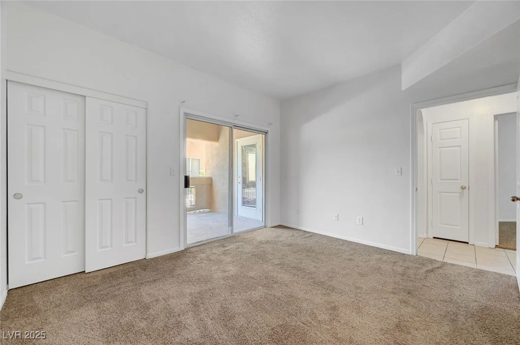 900 Heavenly Hills, Las Vegas, NV 89145