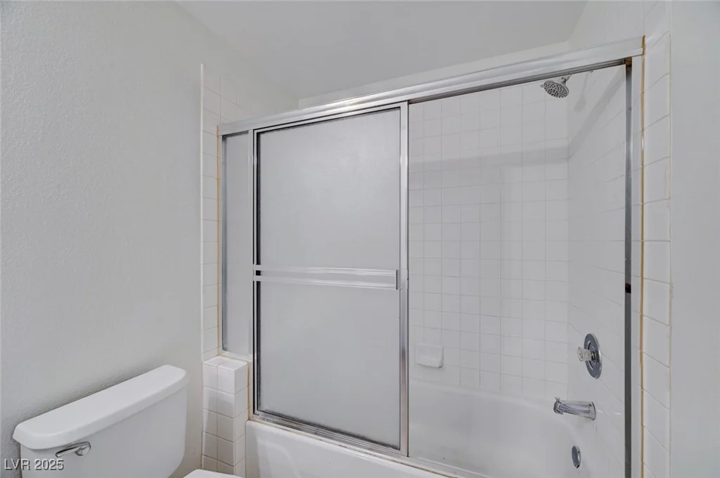 900 Heavenly Hills, Las Vegas, NV 89145