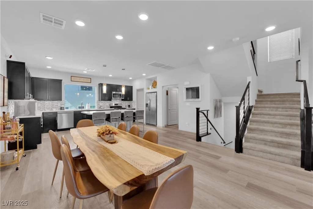 8072 Haywood Estate, Las Vegas, NV 89113