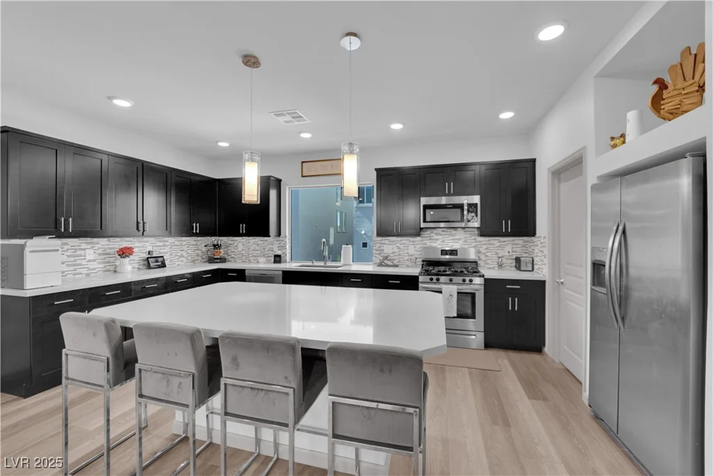 8072 Haywood Estate, Las Vegas, NV 89113