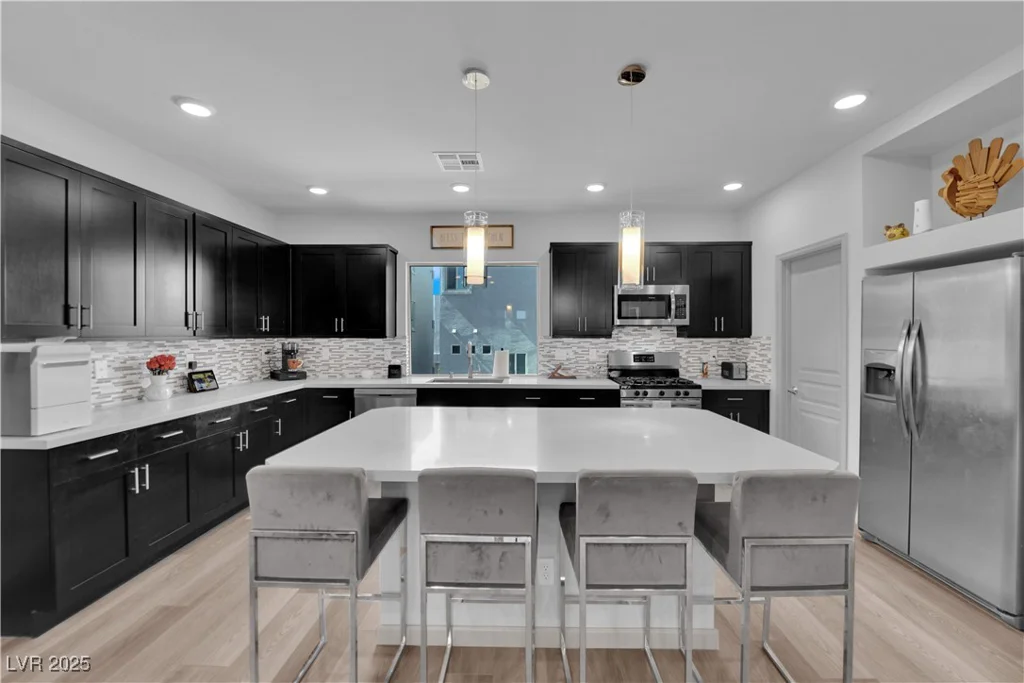 8072 Haywood Estate, Las Vegas, NV 89113