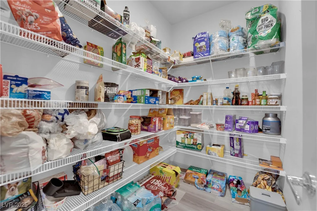 8072 Haywood Estate, Las Vegas, NV 89113