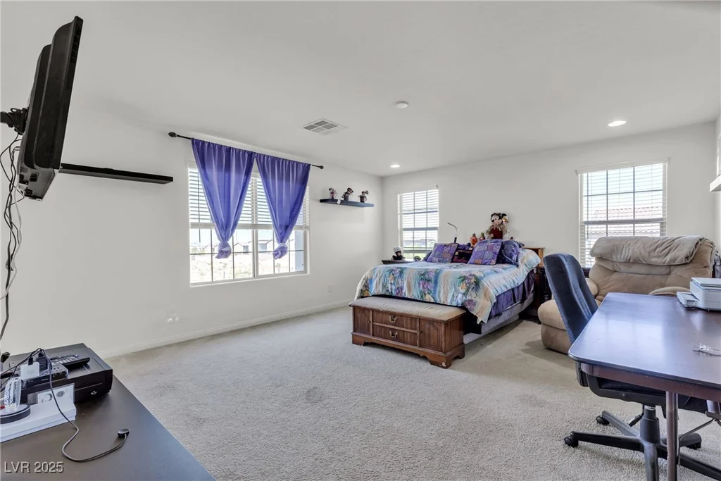 6370 Ava Ridge, Las Vegas, NV 89141