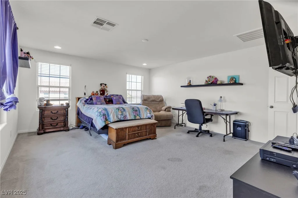 6370 Ava Ridge, Las Vegas, NV 89141