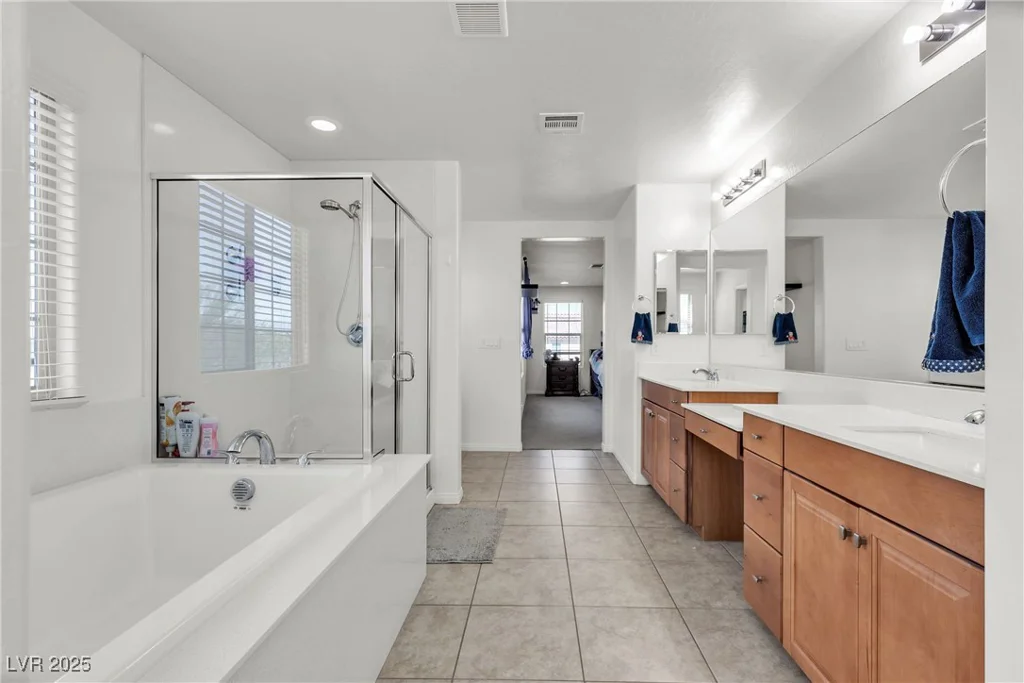 6370 Ava Ridge, Las Vegas, NV 89141