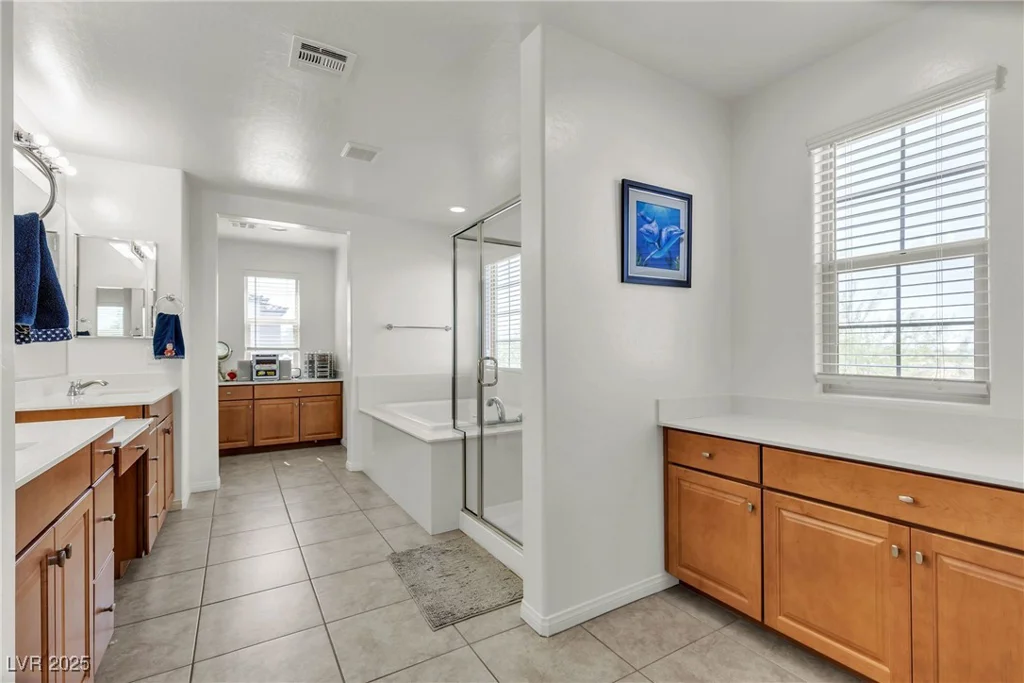 6370 Ava Ridge, Las Vegas, NV 89141