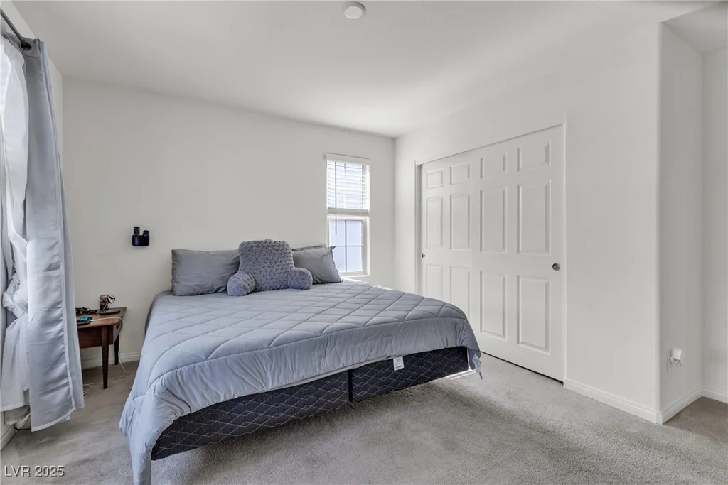 6370 Ava Ridge, Las Vegas, NV 89141