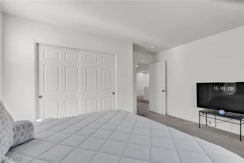 6370 Ava Ridge, Las Vegas, NV 89141