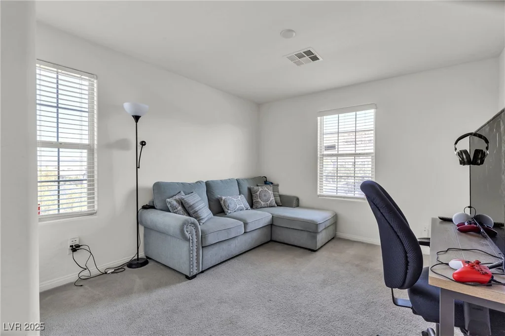 6370 Ava Ridge, Las Vegas, NV 89141