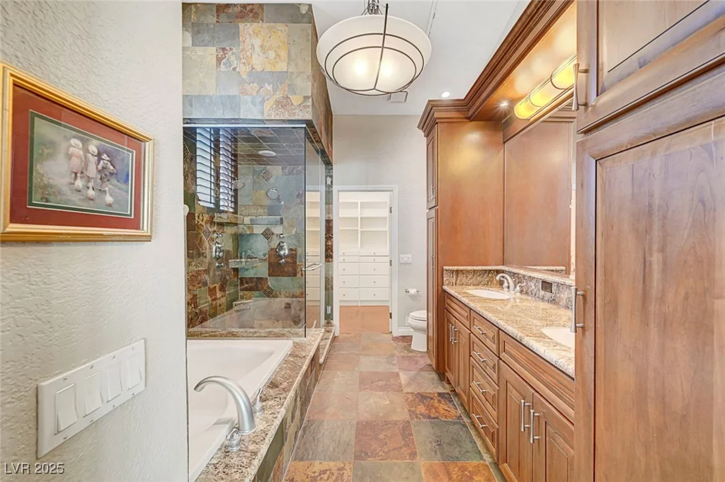 5224 Painted Lakes, Las Vegas, NV 89149