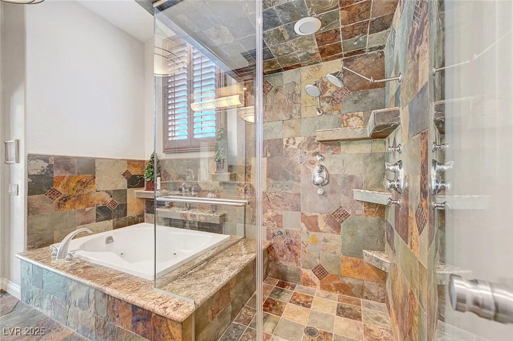 5224 Painted Lakes, Las Vegas, NV 89149