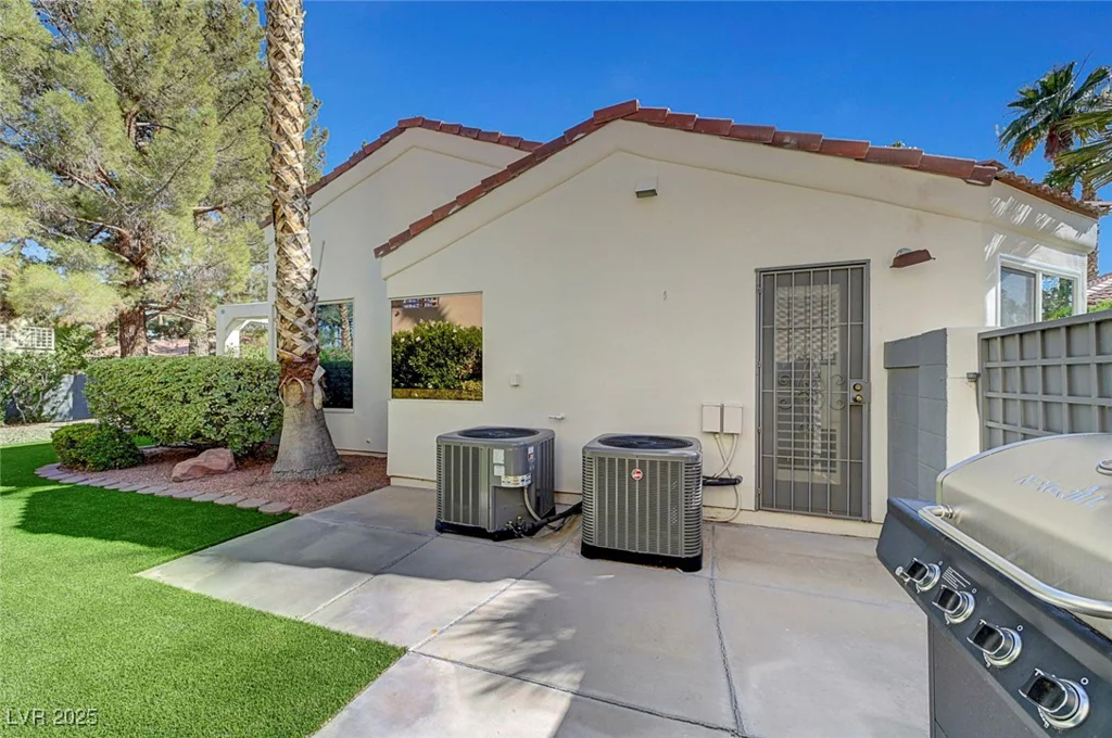 5224 Painted Lakes, Las Vegas, NV 89149