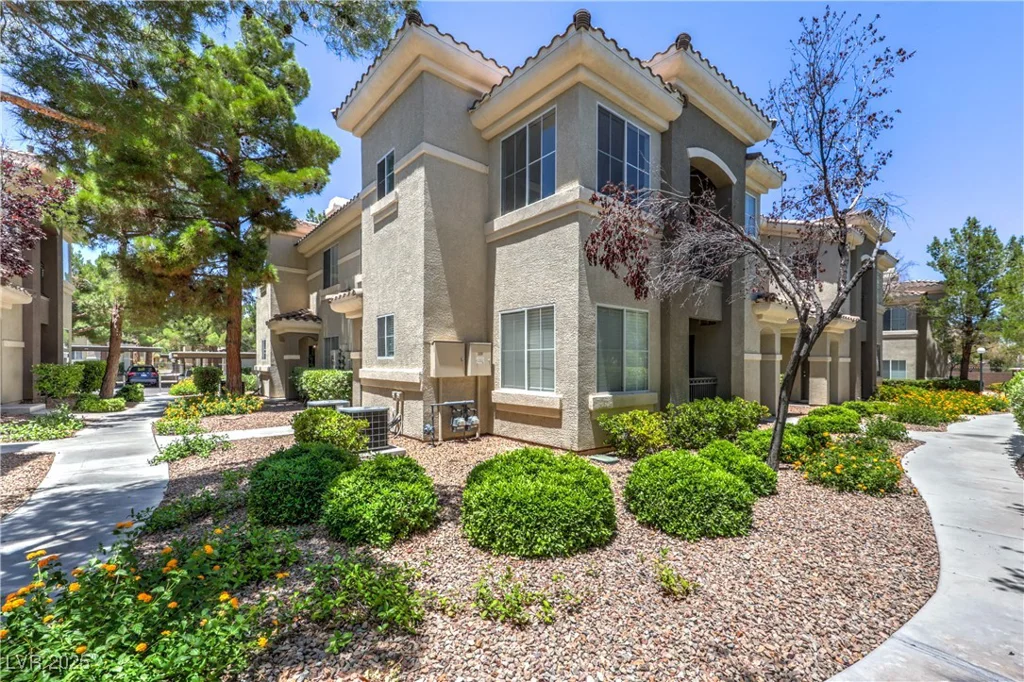 9050 Warm Springs, Las Vegas, NV 89148