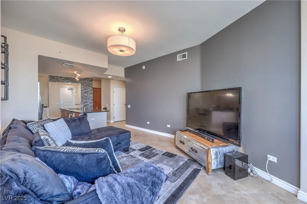 200 Sahara, Las Vegas, NV 89102