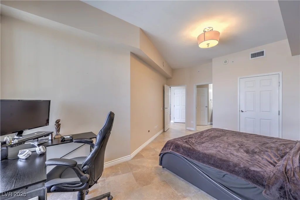 200 Sahara, Las Vegas, NV 89102