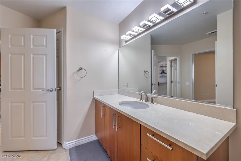 200 Sahara, Las Vegas, NV 89102