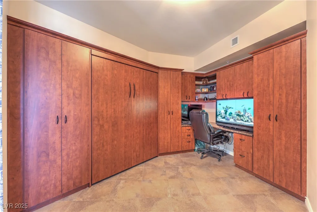 200 Sahara, Las Vegas, NV 89102