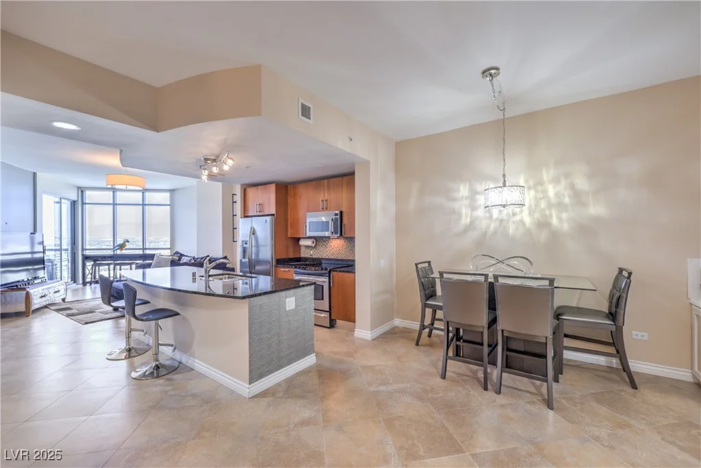 200 Sahara, Las Vegas, NV 89102