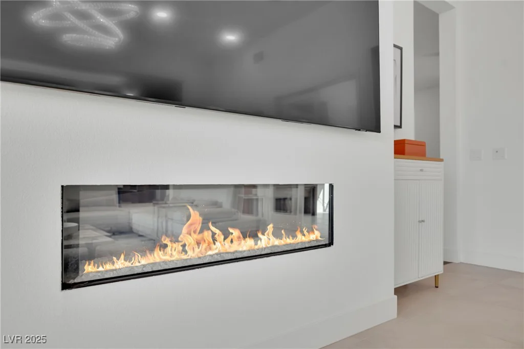 818 Calluna, Las Vegas, NV 89138