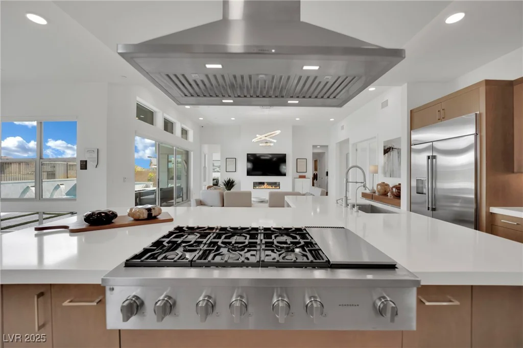 818 Calluna, Las Vegas, NV 89138