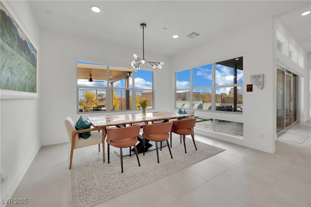 818 Calluna, Las Vegas, NV 89138