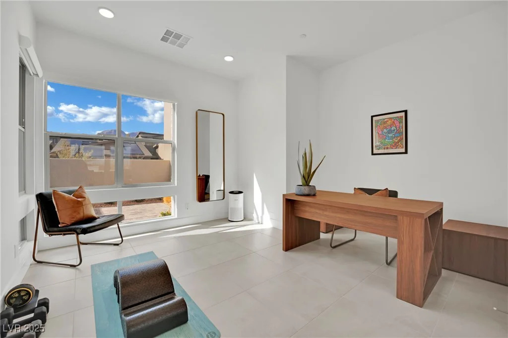 818 Calluna, Las Vegas, NV 89138