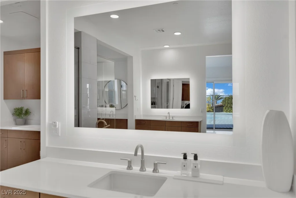 818 Calluna, Las Vegas, NV 89138