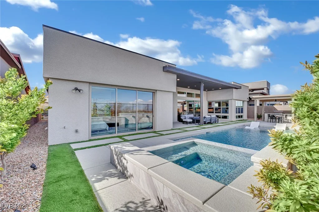 818 Calluna, Las Vegas, NV 89138