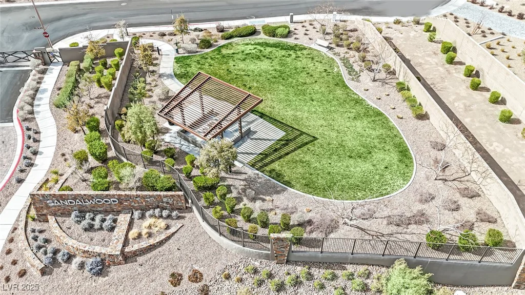 818 Calluna, Las Vegas, NV 89138