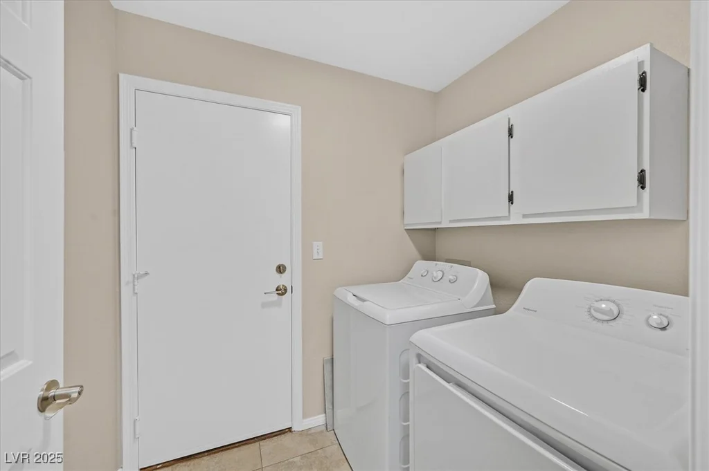 5820 Royal Castle, Las Vegas, NV 89130