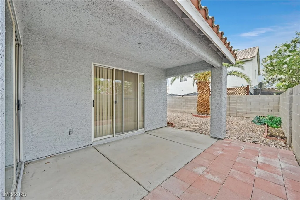5820 Royal Castle, Las Vegas, NV 89130