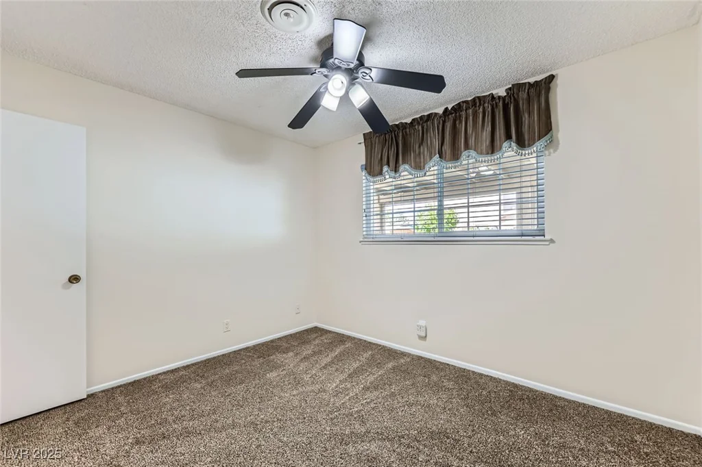 3557 Wayne, Las Vegas, NV 89121