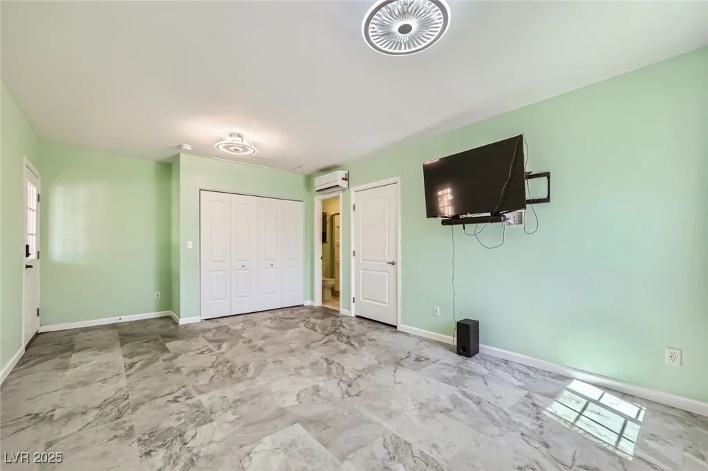 3557 Wayne, Las Vegas, NV 89121