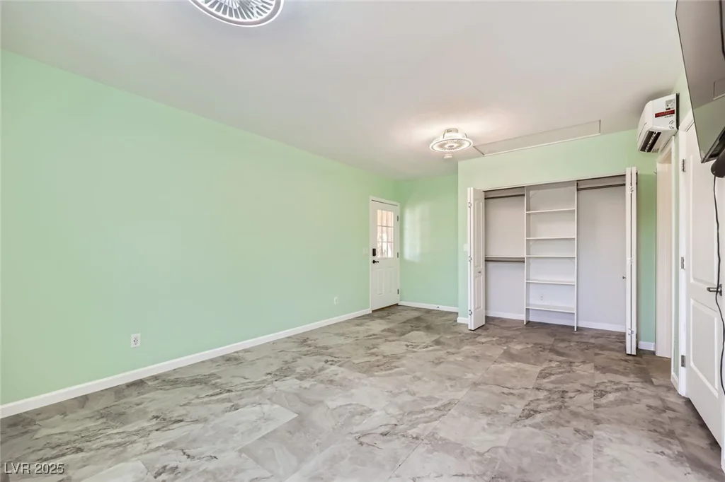3557 Wayne, Las Vegas, NV 89121
