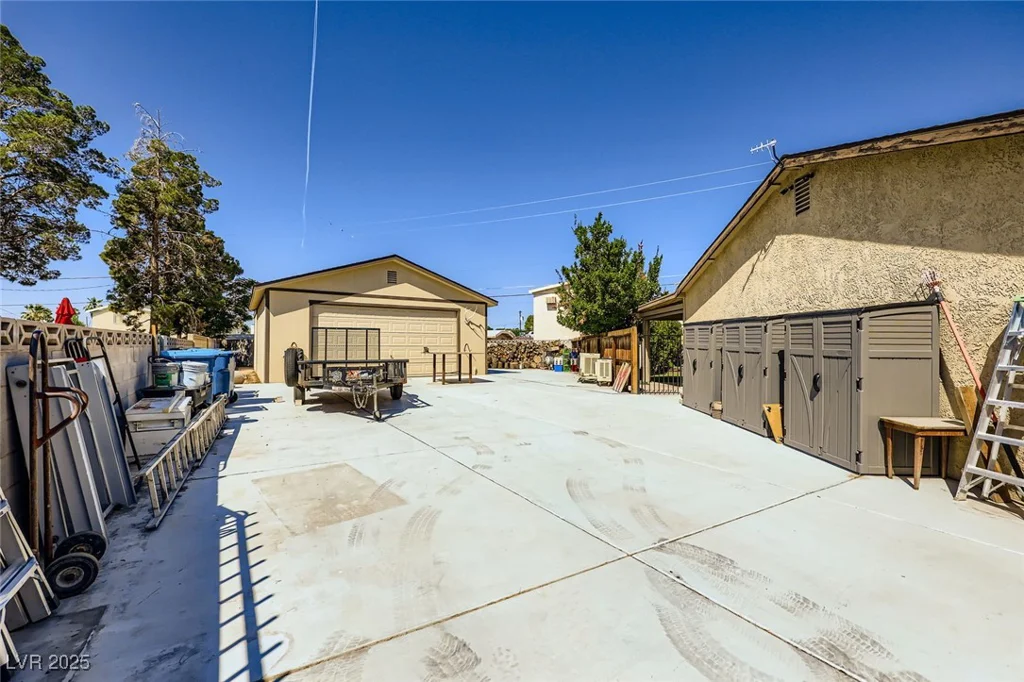 3557 Wayne, Las Vegas, NV 89121