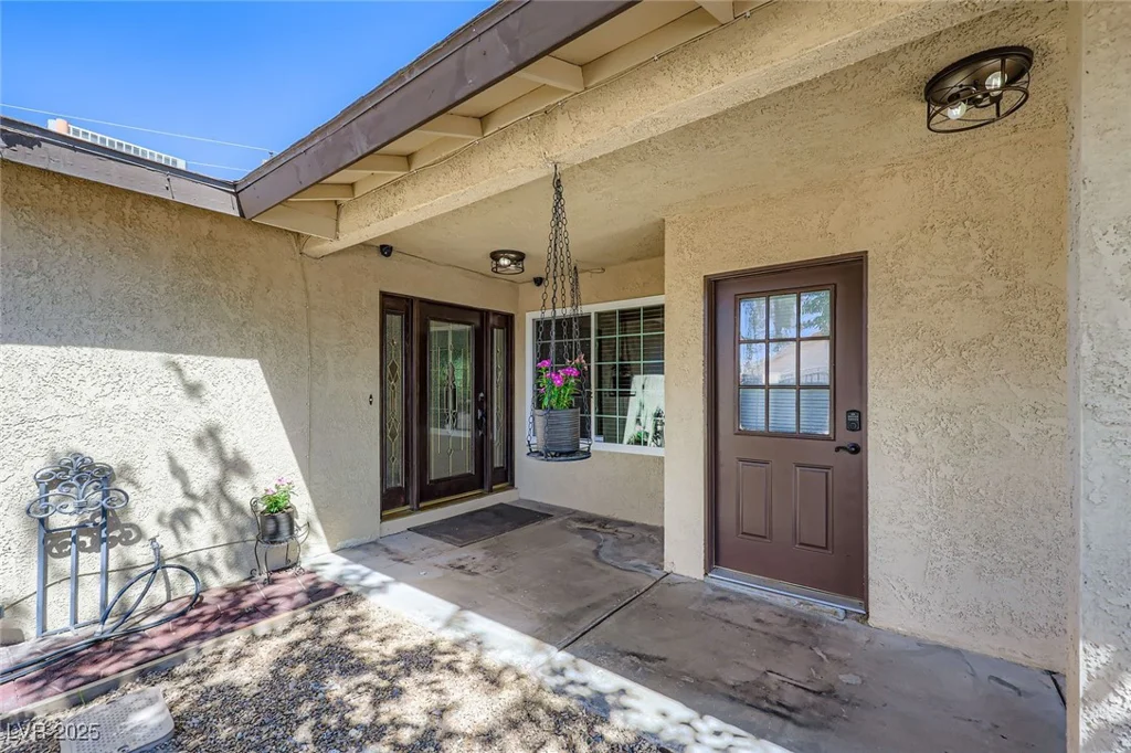 3557 Wayne, Las Vegas, NV 89121
