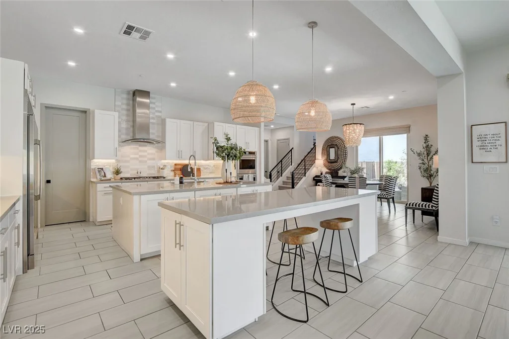 734 Glowing Horizon, Henderson, NV 89052