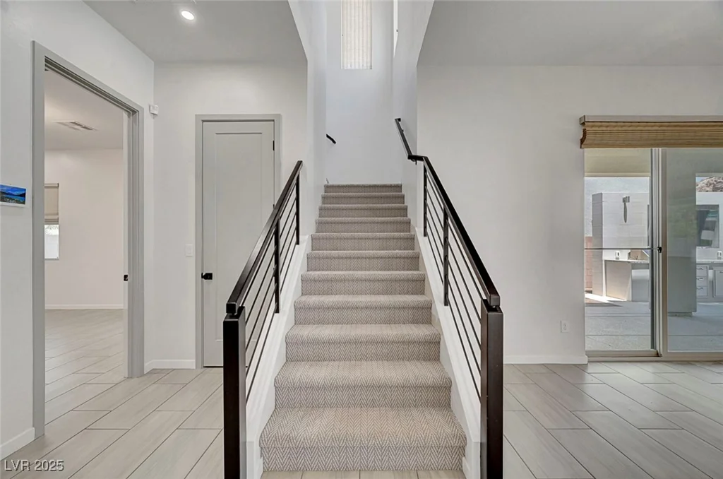 734 Glowing Horizon, Henderson, NV 89052