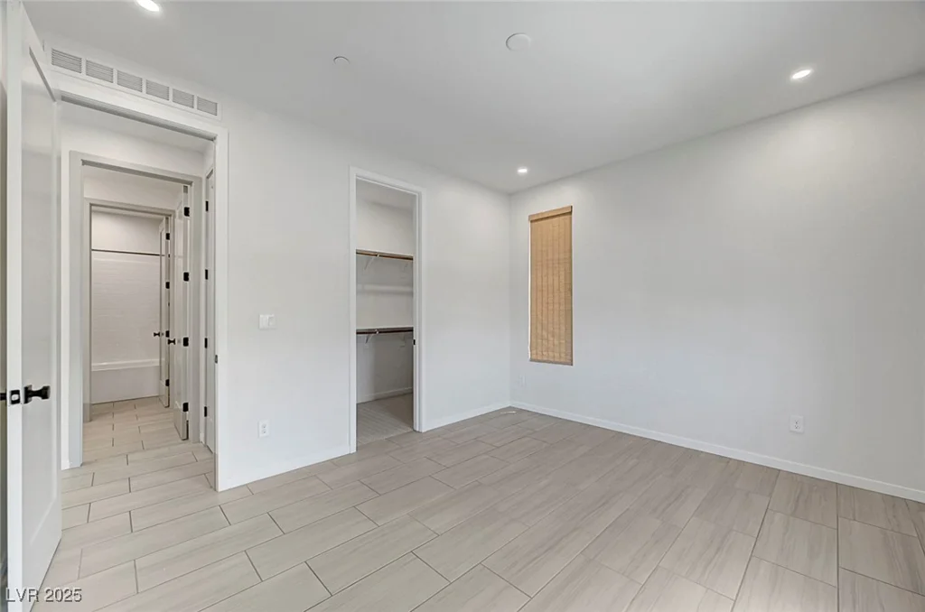 734 Glowing Horizon, Henderson, NV 89052