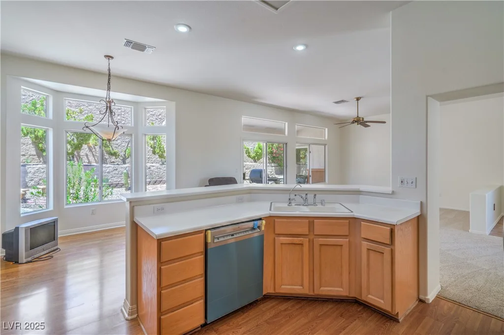 2413 Rockford, Las Vegas, NV 89134